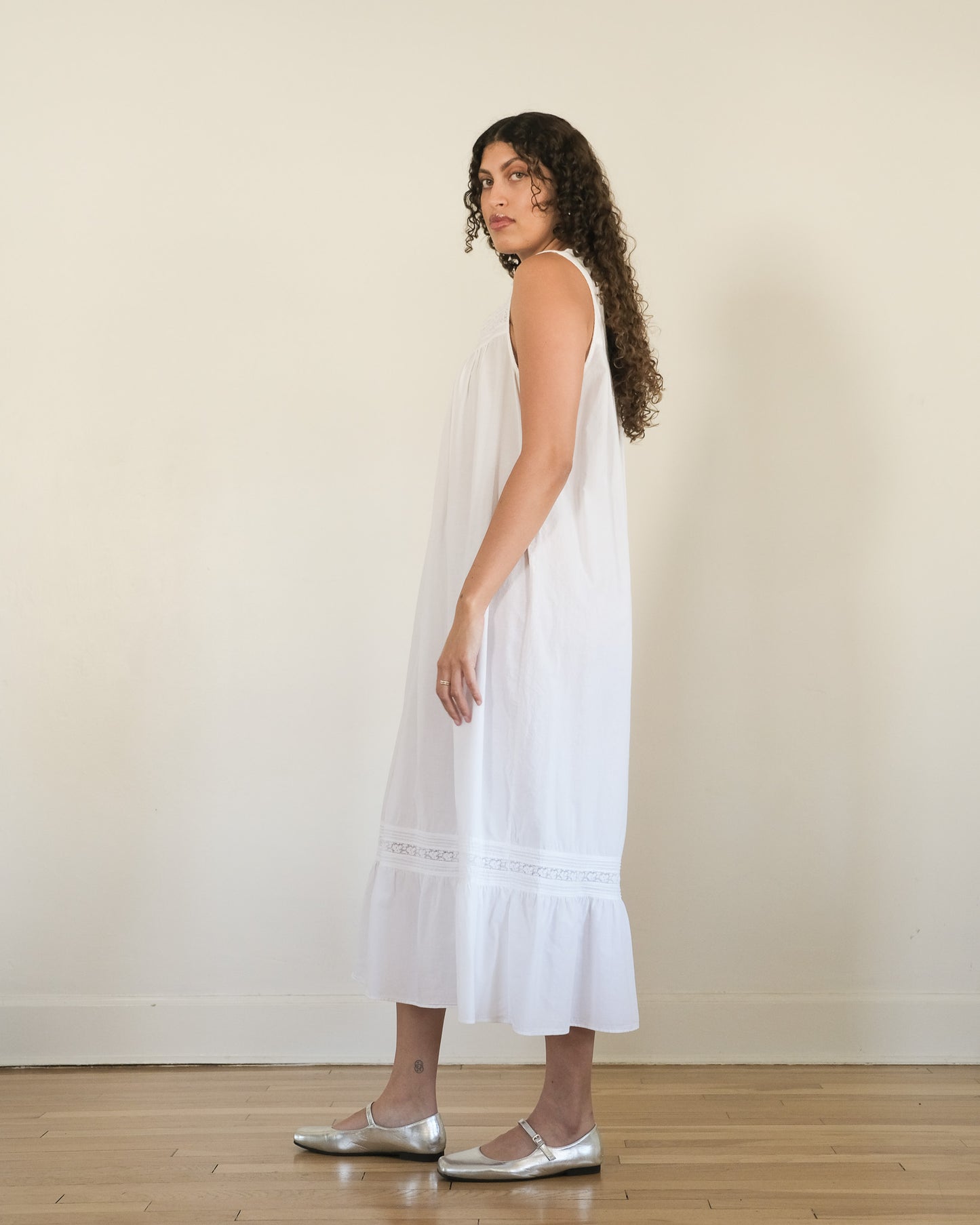90s Eileen West heart button nightgown dress
