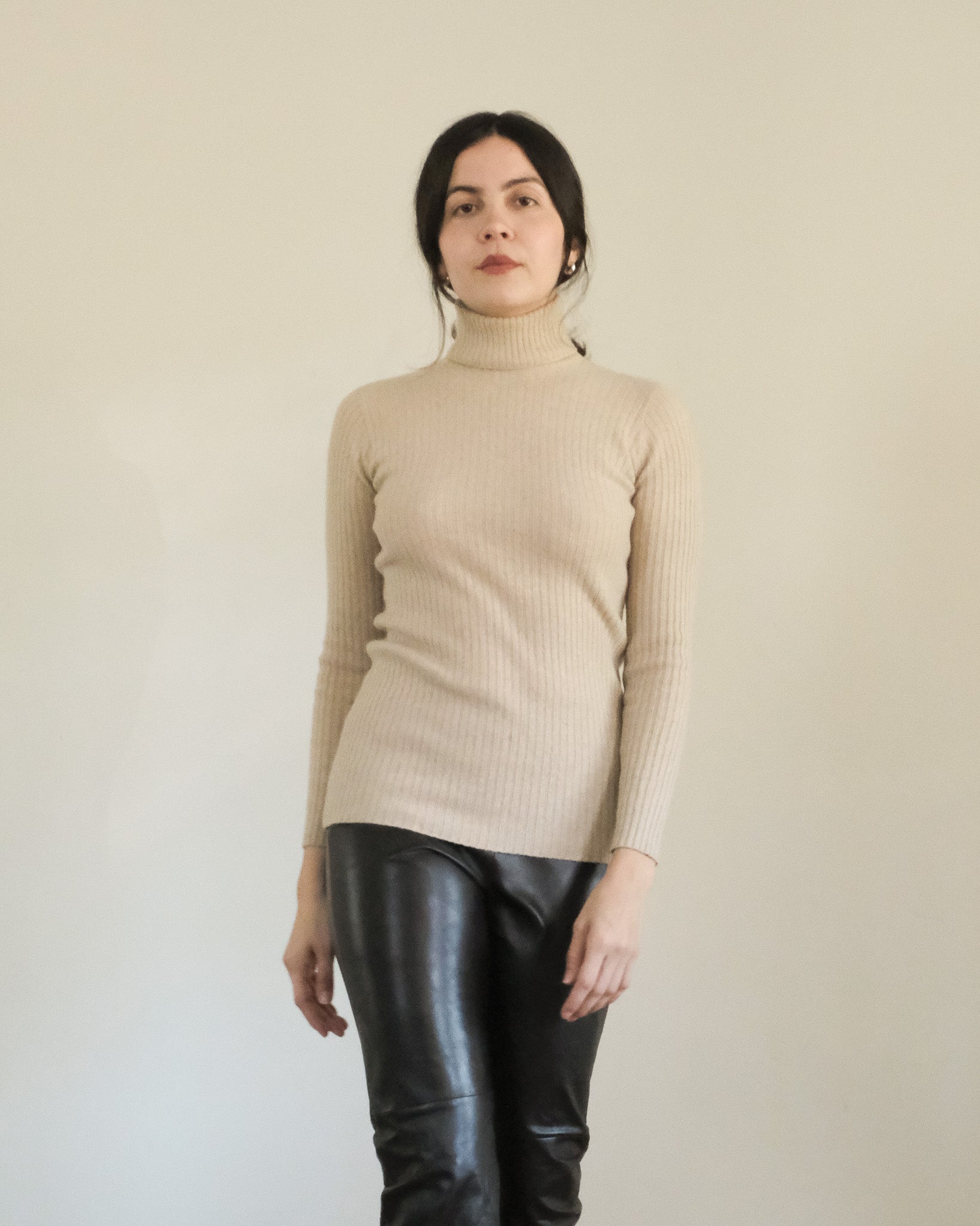 80s Pringle of SCOTLAND カシミヤ　ミドルゲージ Pringle of Scotland cashmere turtlenck – deep end vintage