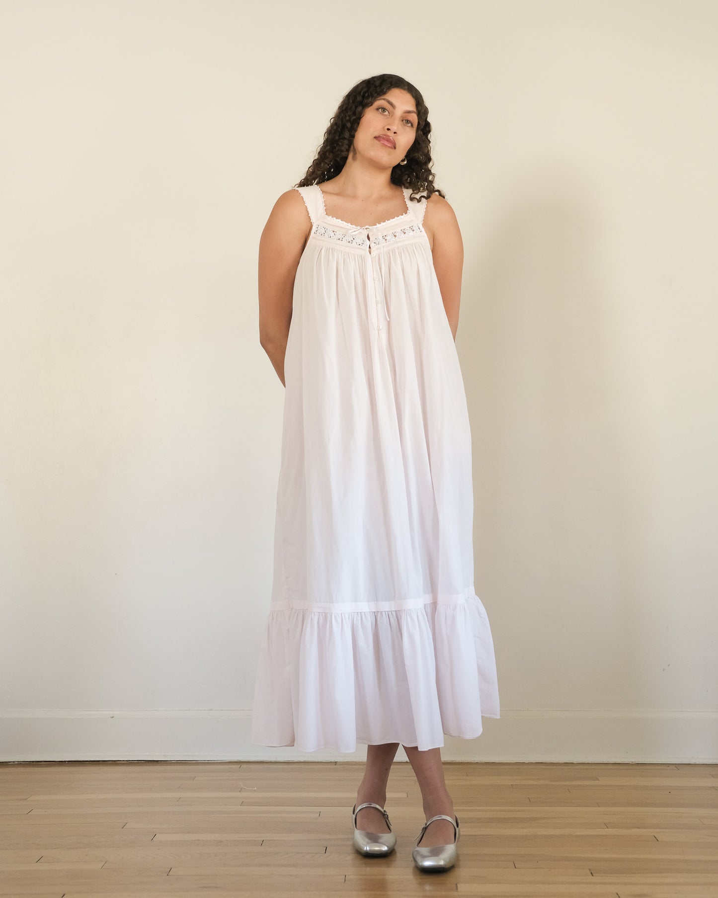90s Eileen West pale pink midi