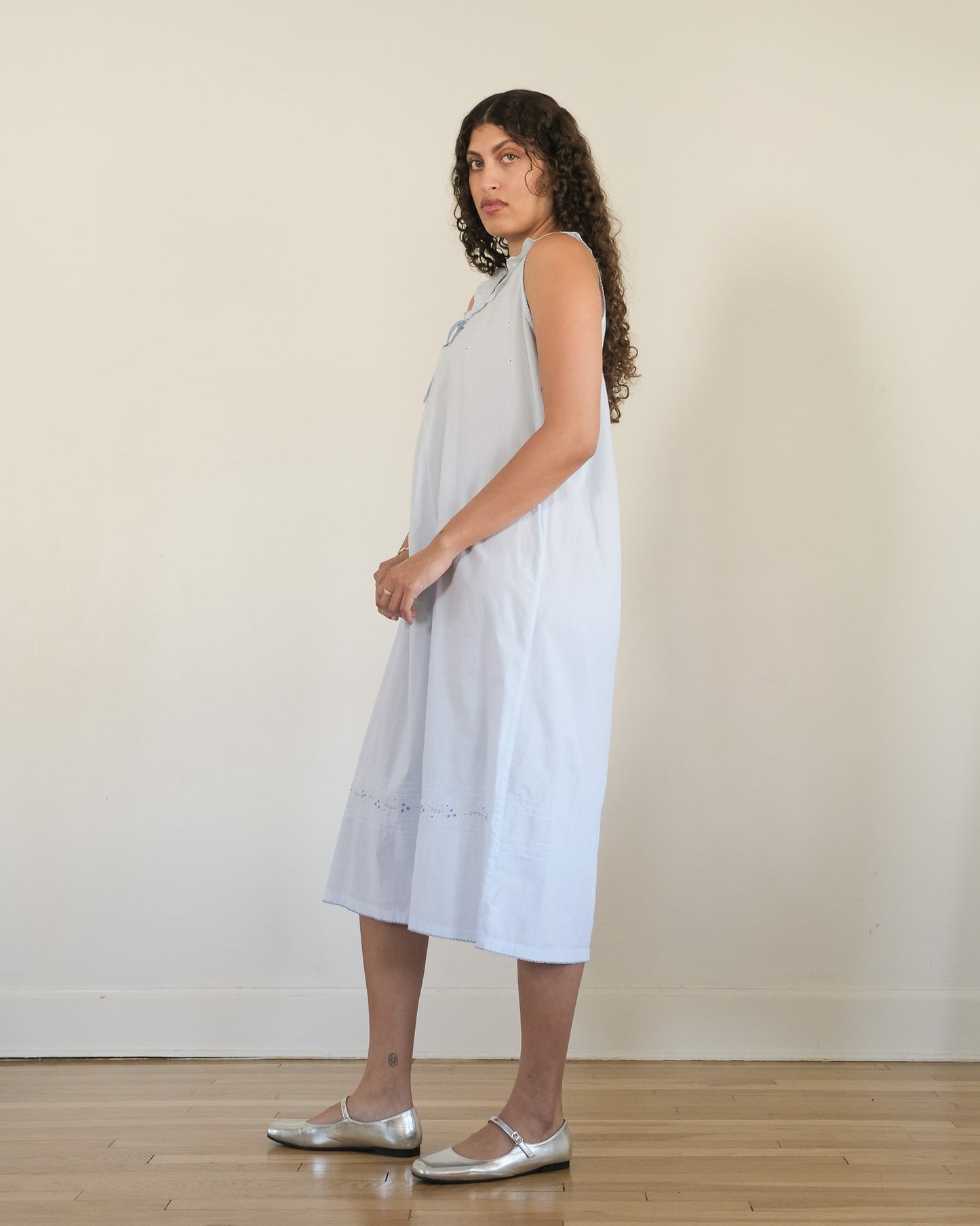 90s embroidered keyhole midi