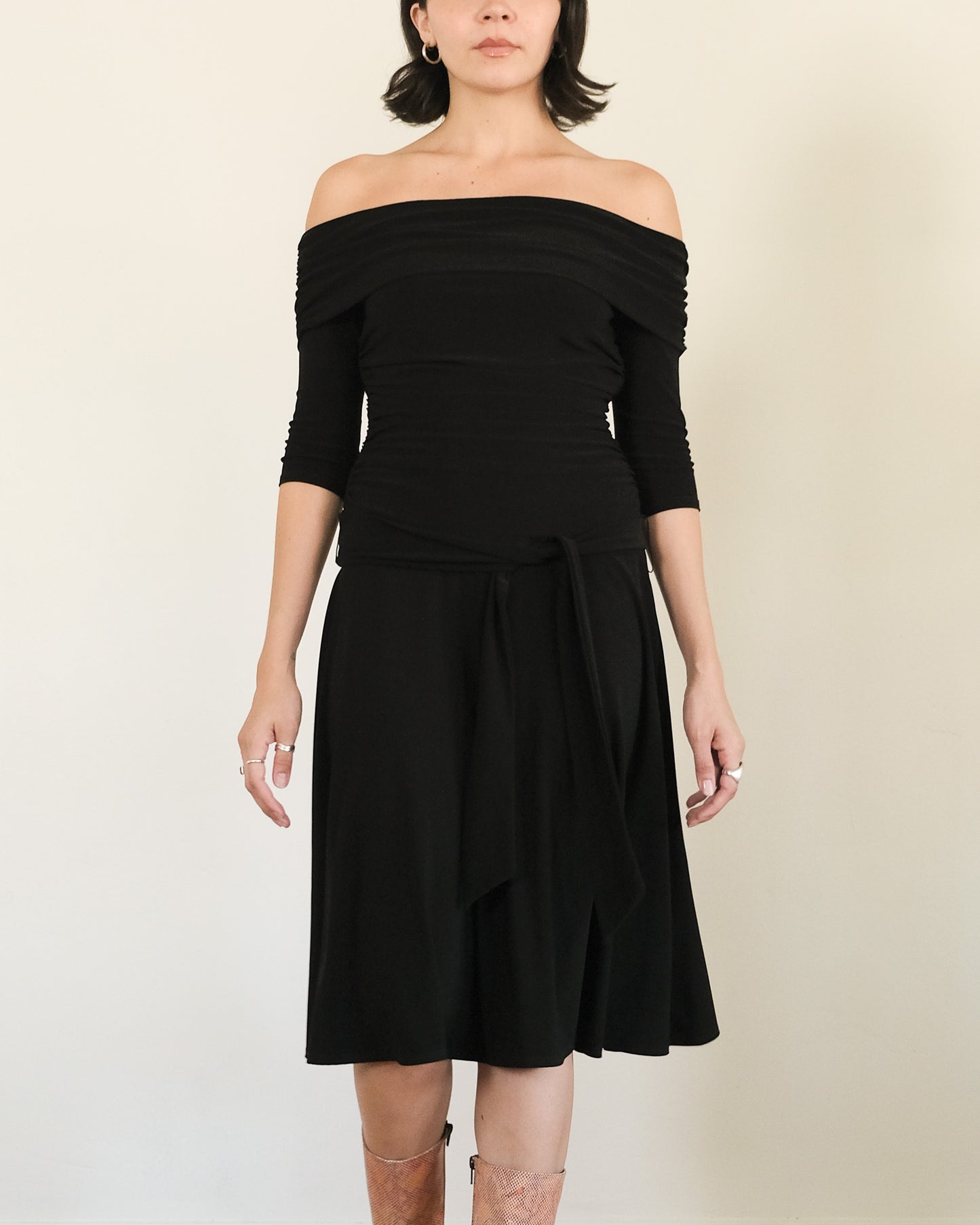 y2k Shelli Segal ruched midi dress