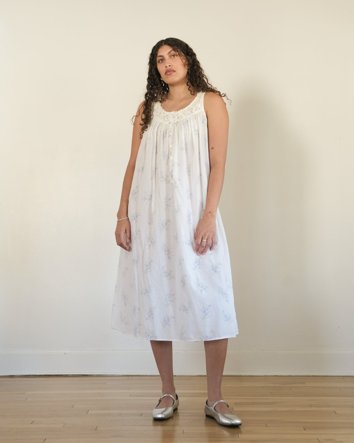 1995 Eileen West floral lace trim midi
