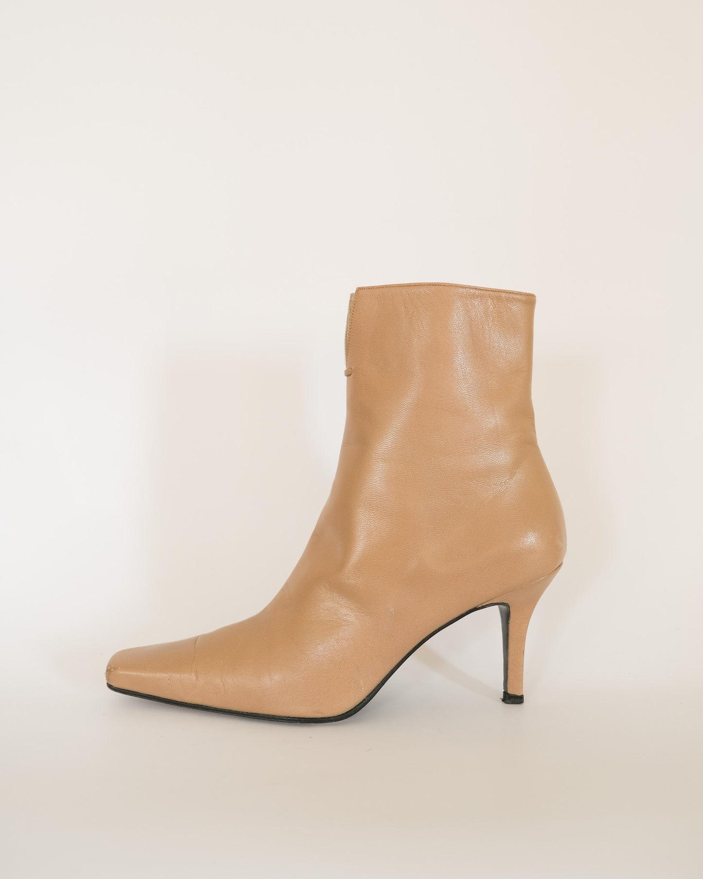 Stuart Weitzman stiletto boots (7.5-8)