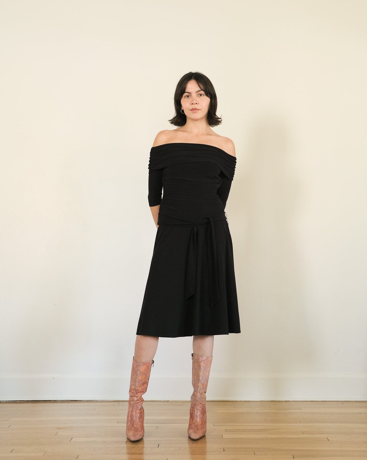 y2k Shelli Segal ruched midi dress