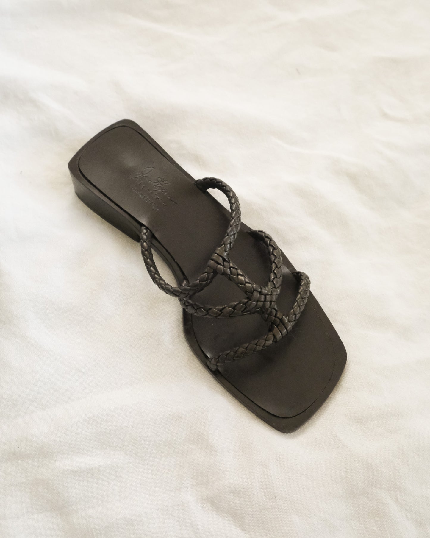 90s Joan Helpern braided leather slides (8.5)